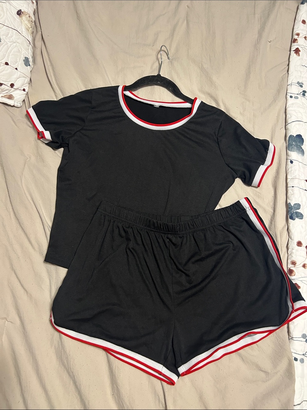 SHEIN Black Short Sleeve Two-Piece Set with Red & White Trim